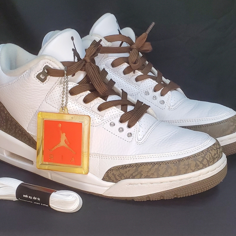Jordan 3 Mocha 2018